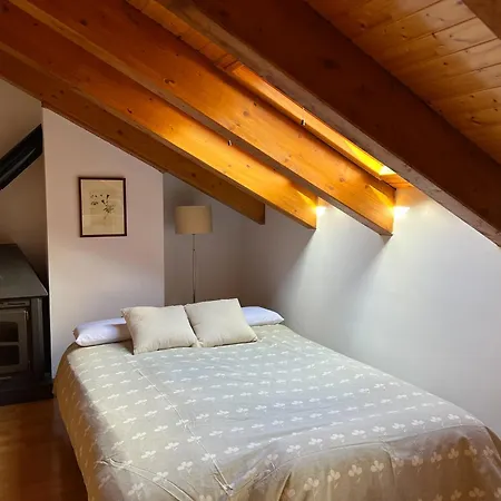 Casa La Muga Бенаске