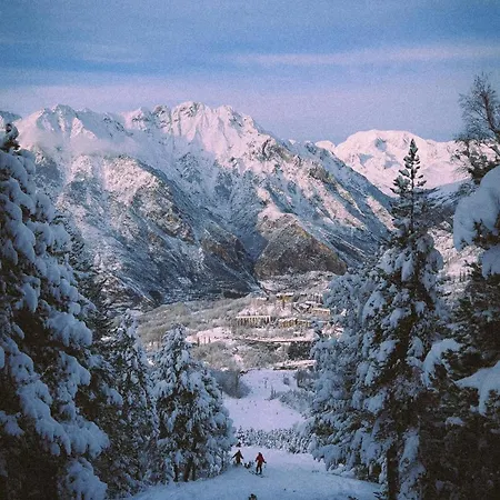 Casa La Muga アパート